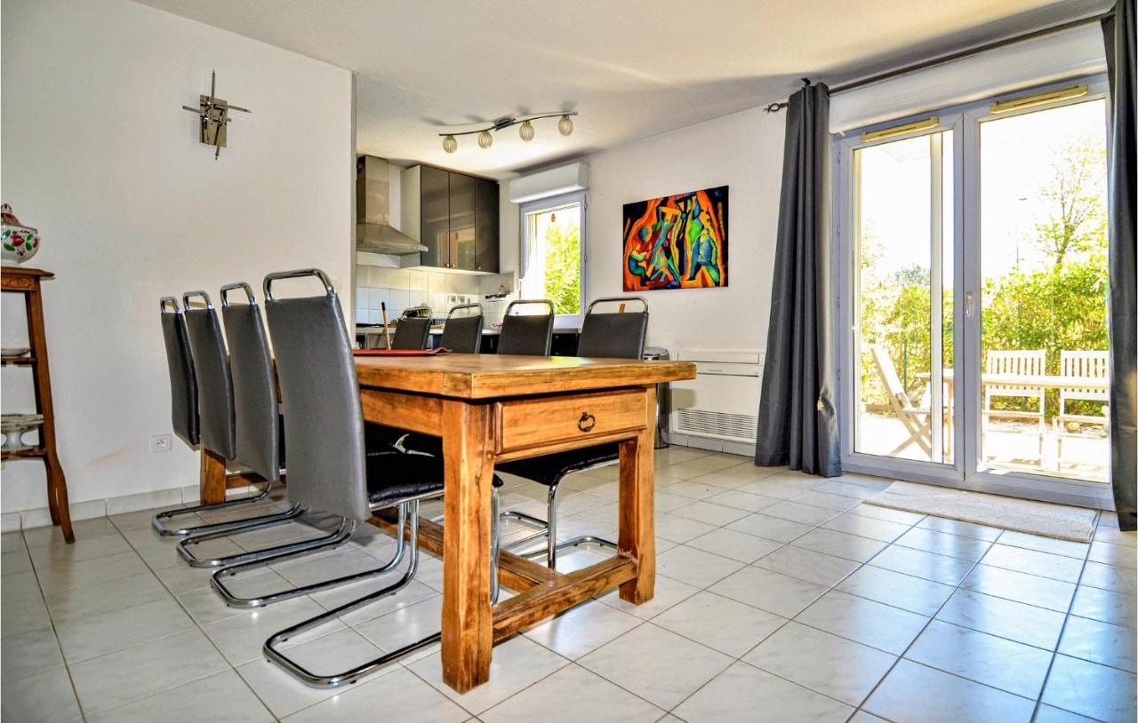 Lovely In Orange With Kitchen * Orange (Vaucluse)